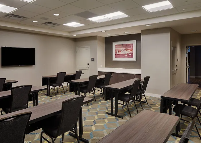 By Marriott Airport 3* Columbus